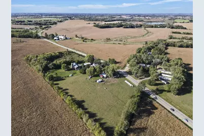 10819 N Highway 14, Brooklyn, WI 53521 - Photo 51