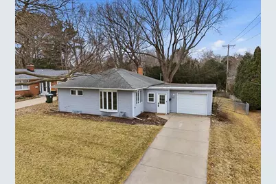 5017 Holiday Drive, Madison, WI 53711 - Photo 1