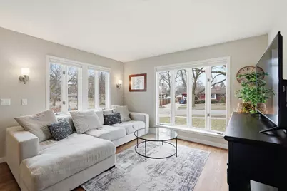 5017 Holiday Drive, Madison, WI 53711 - Photo 9