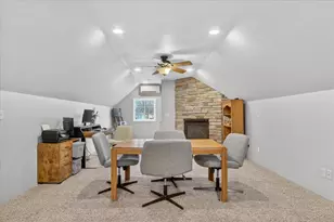 1104 11th St, Brodhead, WI 53520 - Photo 29