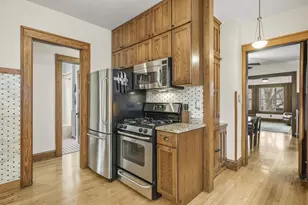 1040 Spaight St, Madison, WI 53703 - Photo 17