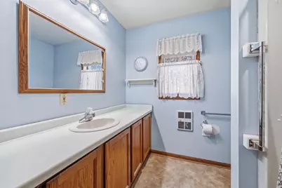 410 Lawn Street, Cambridge, WI 53523 - Photo 35