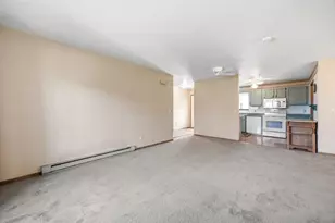 410 Lawn St, Cambridge, WI 53523 - Photo 23