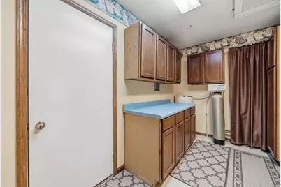 410 Lawn Street, Cambridge, WI 53523 - Photo 15