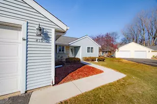 410 Lawn St, Cambridge, WI 53523 - Photo 5
