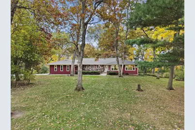 2945 Wyndwood Way, Sun Prairie, WI 53590 - Photo 13