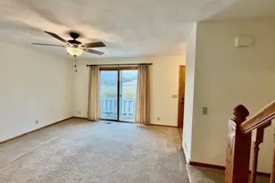 2552 Liberty Ln, Janesville, WI 53545 - Photo 7