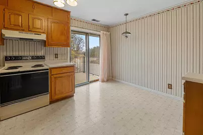 118 Lakecrest Drive #1, Beaver Dam, WI 53916 - Photo 7