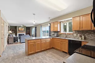 500 Larum Ln, Stoughton, WI 53589 - Photo 13