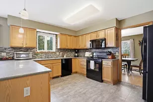 500 Larum Ln, Stoughton, WI 53589 - Photo 15