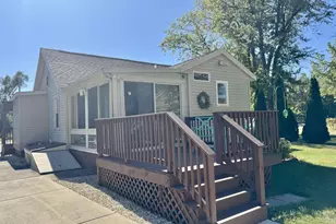 737 E Briar Ln, Beloit, WI 53511 - Photo 27