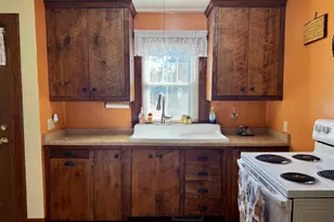 737 E Briar Ln, Beloit, WI 53511 - Photo 9