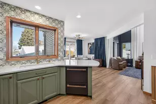 318 Redruth Dr, Ridgeville, WI 53533 - Photo 9