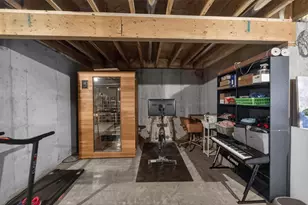 318 Redruth Dr, Ridgeville, WI 53533 - Photo 33