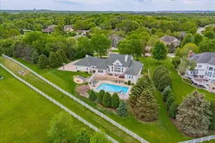 5571 Surrey Ln, Waunakee, WI 53597 - Photo 77