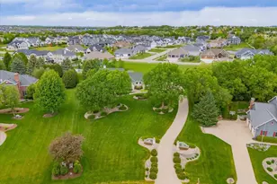 5571 Surrey Ln, Waunakee, WI 53597 - Photo 79