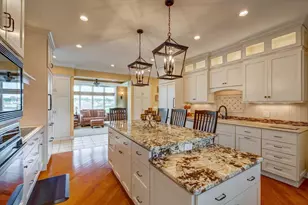 5571 Surrey Ln, Waunakee, WI 53597 - Photo 5