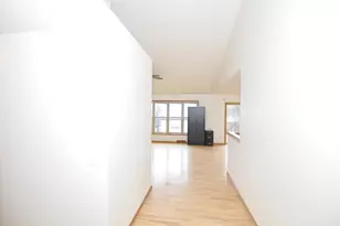 1226 Jasmine Dr, Madison, WI 53719 - Photo 9