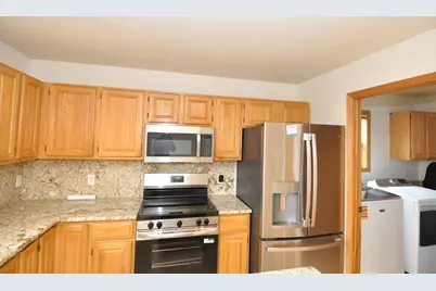 1226 Jasmine Drive, Madison, WI 53719 - Photo 11