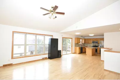 1226 Jasmine Drive, Madison, WI 53719 - Photo 7