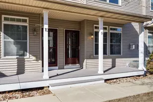 1817 Cedarbrook Ln, Stoughton, WI 53589 - Photo 3