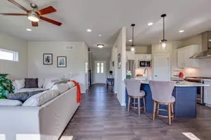 6595 Redpoll Cir, Middleton, WI 53562 - Photo 15