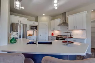 6595 Redpoll Cir, Middleton, WI 53562 - Photo 9