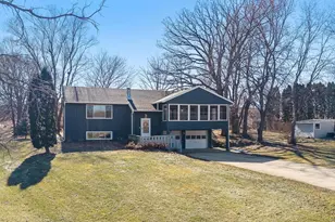 4581 Linden Dr, Windsor, WI 53598 - Photo 3