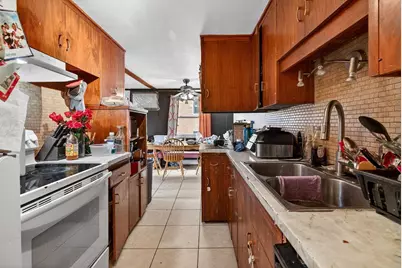 5837 Raymond Road, Madison, WI 53711 - Photo 9