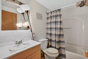 5710 Russett Rd, Madison, WI 53711 - Photo 13