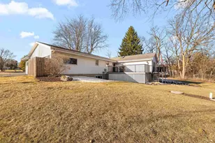 2613 Grandview Dr, Milton, WI 53563 - Photo 35