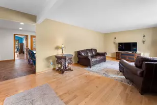 2613 E Grandview Dr, Milton, WI 53563 - Photo 11