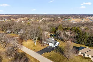 2613 E Grandview Dr, Milton, WI 53563 - Photo 1