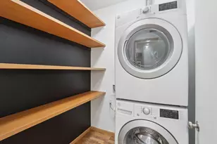 6402 Milwaukee St, Madison, WI 53718 - Photo 9