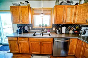 327 Nicholas St, Tomah, WI 54660 - Photo 15