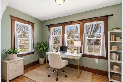 825 N Garfield Avenue, Janesville, WI 53545 - Photo 5