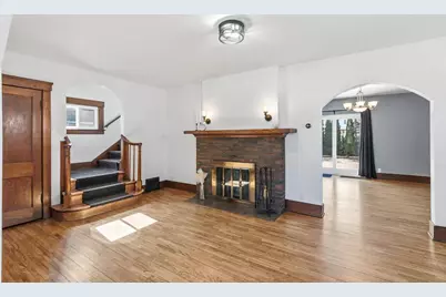 825 N Garfield Avenue, Janesville, WI 53545 - Photo 11