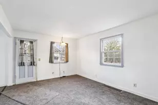 2617 Hoard St, Madison, WI 53704 - Photo 3