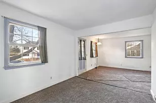 2617 Hoard St, Madison, WI 53704 - Photo 15