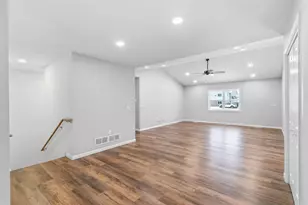 925 Roosevelt St, Baraboo, WI 53913 - Photo 3