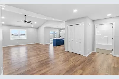 925 Roosevelt Street, Baraboo, WI 53913 - Photo 5