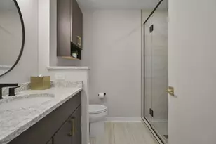 360 W Washington Ave, Madison, WI 53703 - Photo 29