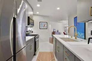 360 W Washington Ave, Madison, WI 53703 - Photo 15