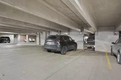 360 W Washington Avenue #202, Madison, WI 53703 - Photo 39