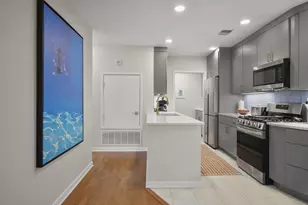 360 W Washington Ave, Madison, WI 53703 - Photo 19