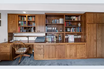 4814 Marathon Drive, Madison, WI 53705 - Photo 9