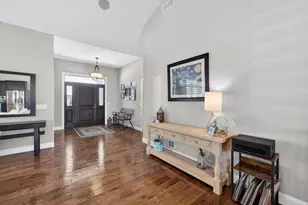 2410 Genevieve Way, Waunakee, WI 53597 - Photo 15