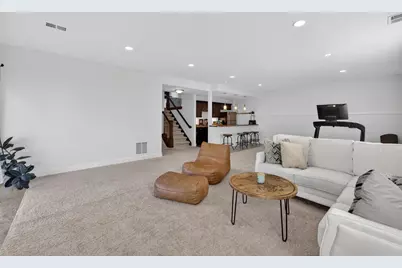 2410 Genevieve Way, Waunakee, WI 53597 - Photo 17