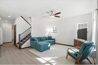 43 Windflower Way, Mount Horeb, WI 53572 - Photo 5