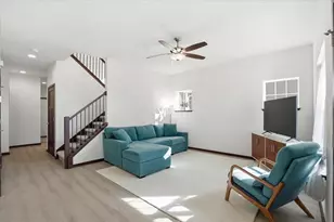 43 Windflower Wy, Mount Horeb, WI 53572 - Photo 5